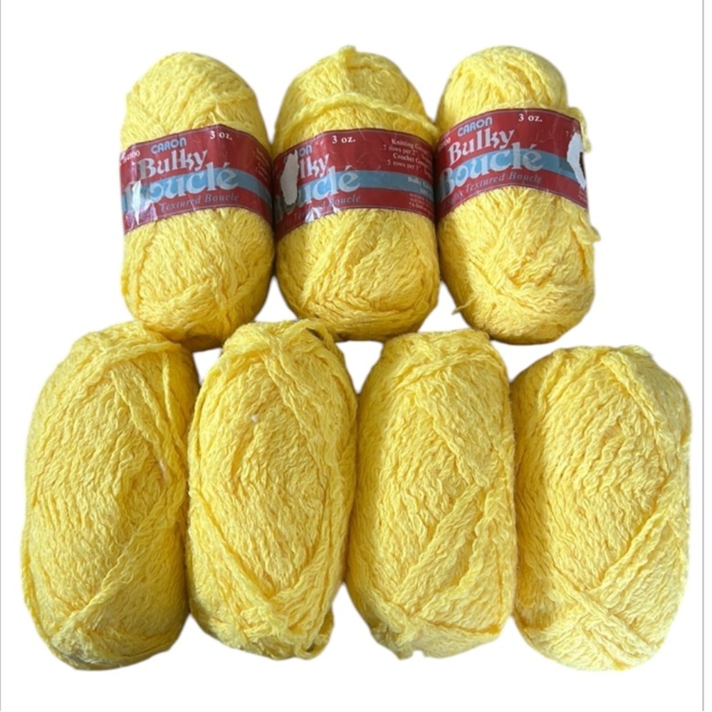 VINTAGE CARON yarn bundle BulkyBoucle